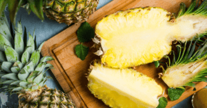 Lees meer over het artikel Ananas: Gezond, Snijden en de Ananasplant